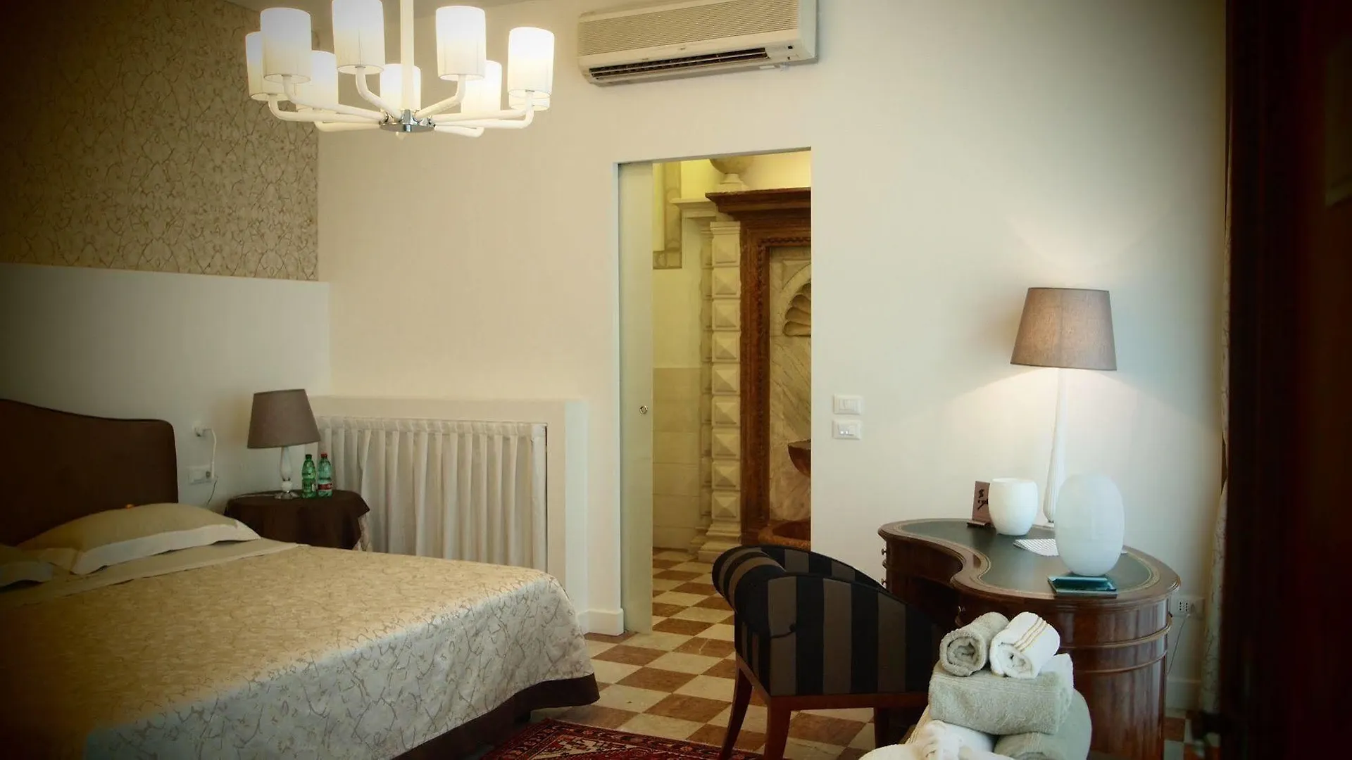 Bed & Breakfast Domus Dotti V Guest House Treviso