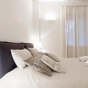 prestige-apartment-in-santa-maria-novella.it-tuscanyhotel.com/